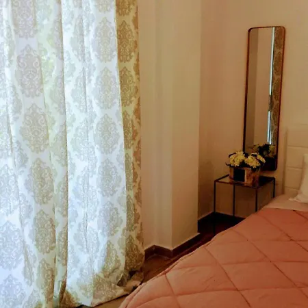 Luxury In Center Athens! Apartment